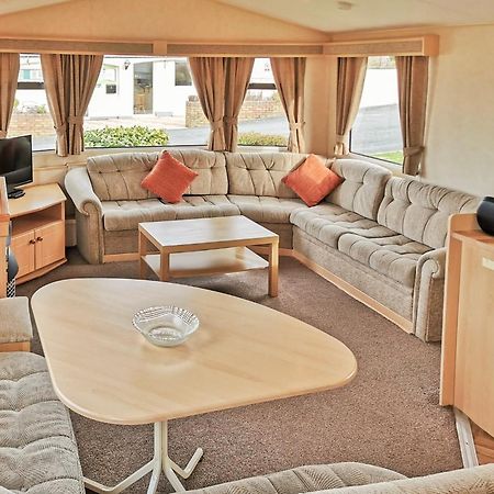 Grondre Holiday Park Clynderwen Екстер'єр фото