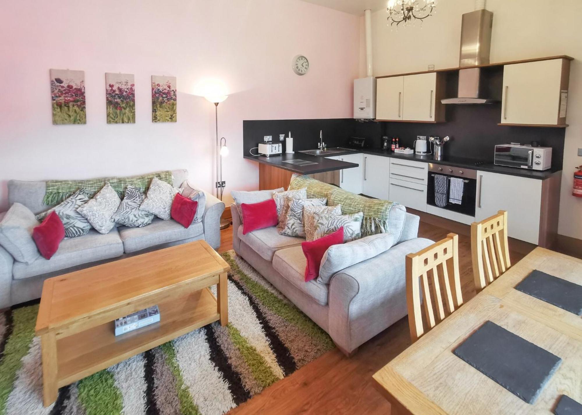 Grondre Holiday Park Clynderwen Номер фото